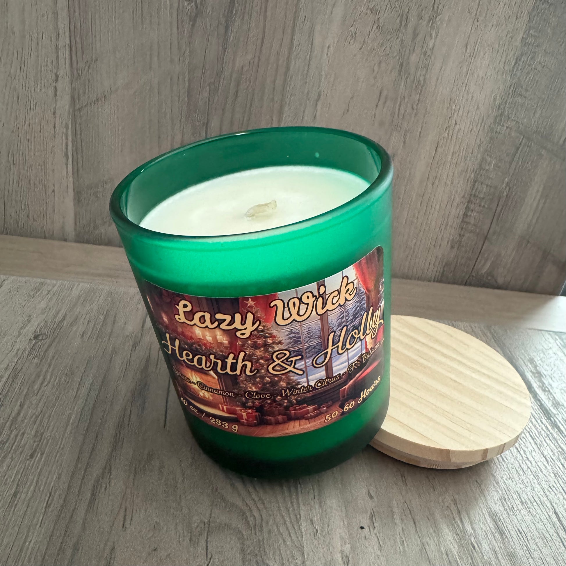 Hearth & Holly (10 oz)