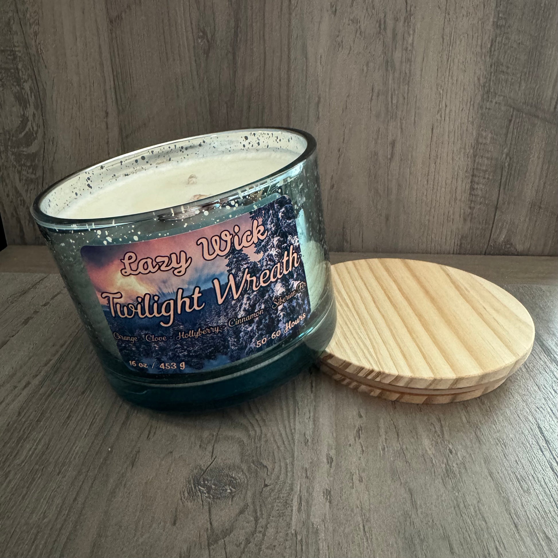 Twilight Wreath (16 oz)